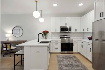 The Reeve Lakeside Kitchen